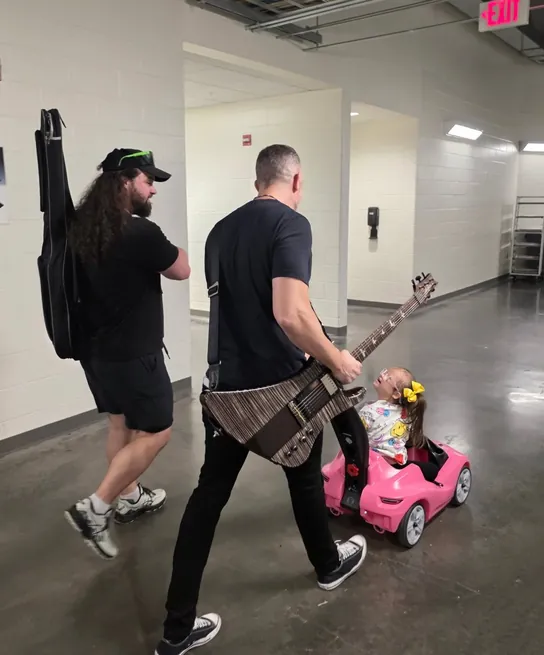 Zach Adkins backstage with Mark Tremonti